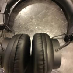 헤드폰, iLost를 사용하여 U-OV Utrecht에 보고됨