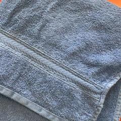 Towel, as reported by MEININGER Hotel Berlin Alexanderplatz using iLost