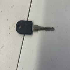 Clau, segons ha informat De Helden van Oranje & Kingsland Festival mitjançant iLost