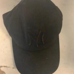 Baseballcapen, som rapportert av Artis ved bruk av iLost