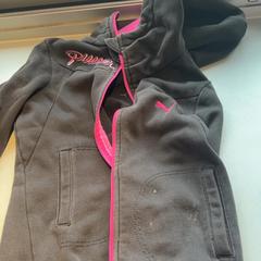 Veste, come riportato da Madurodam utilizzando iLost