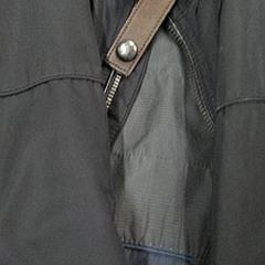 Veste, a été signalé par IKEA Gent utilisant iLost