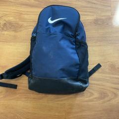 Ryggsäck, rapporterat av GVB med iLost