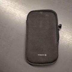 Estuche poudro, segundo informou IKEA Brno usando iLost