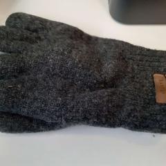 Handske, rapporterat av Regio Limburg - Leuven med iLost