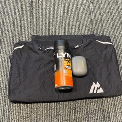 Tshirt & Ecouteur, a été signalé par Inntel Hotels Amsterdam Landmark utilisant iLost