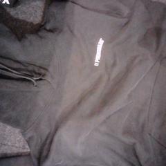 Svetr, jak nahlášeno SnowWorld Landgraaf pomocí iLost