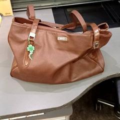 Väska onv : van Wersch- Pool, rapporterat av Qbuzz GD Groningen HS med iLost