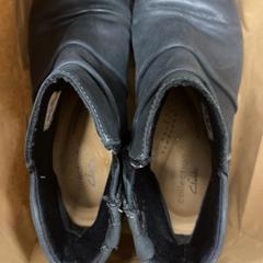 Bota, jak nahlášeno Inntel Hotels Amsterdam Centre pomocí iLost