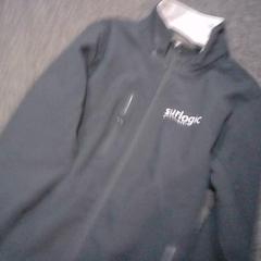 Jacket, as reported by SnowWorld Landgraaf using iLost