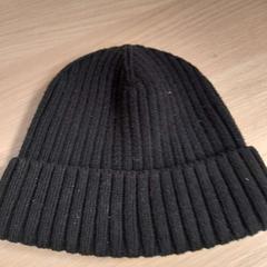 Hat, as reported by IKEA Praha – Zličín using iLost