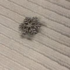 ヘアピン がiLostで IKEA長久手 によって報告されました