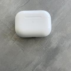 Pouzdro na airpods, jak nahlášeno Arriva Achterhoek-Rivierenland pomocí iLost