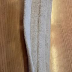 Hoofdband، كما تم الإبلاغ عنه بواسطة Pathé Arnhem عبر iLost