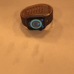 Apple watch, zoals gemeld door W1 - Tomorrowland met iLost