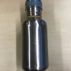 Drinkfles, zoals gemeld door Gemeente Nijmegen met iLost