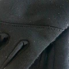 İLost kullanarak Beeld & Geluid Hilversum tarafından bildirildiği gibi Eldivenler