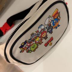 حقيبة البطن، كما تم الإبلاغ عنه بواسطة Pathé de Kuip عبر iLost