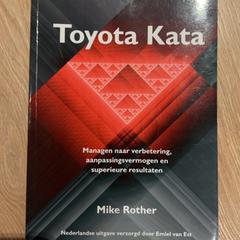 Liburua, gisa salatu by Van der Valk Hotel Eindhoven - Best iLost erabiliz