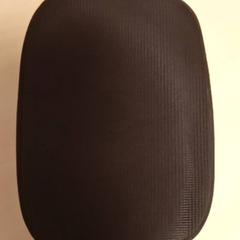 Headset Box, som rapportert av Mövenpick Hotel Amsterdam City Centre ved bruk av iLost