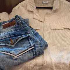 Jeans & Blusa, segundo informou Van der Valk Hotel Gorinchem usando iLost
