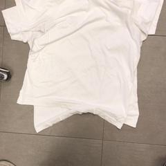 ブラウス White, Cotton がiLostで MEININGER Hotel Amsterdam Amstel によって報告されました