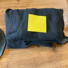 Camisa Noir, segons ha informat MEININGER Hotel Marseille Centre la Joliette mitjançant iLost