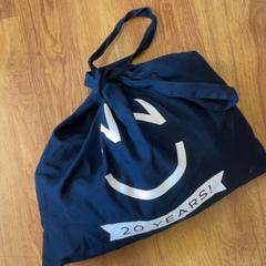 Chapeau, a été signalé par GVB utilisant iLost