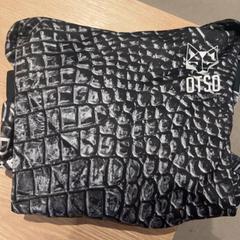 Sweater, as reported by Van der Valk Hotel Eindhoven - Best using iLost