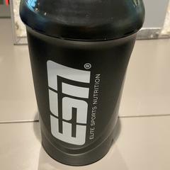 Ur botila, gisa salatu by Pathé Tilburg Stappegoor iLost erabiliz