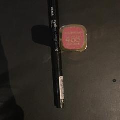 Ezpainetakoa & Eyeliner, gisa salatu by Van der Valk Hotel Heerlen iLost erabiliz