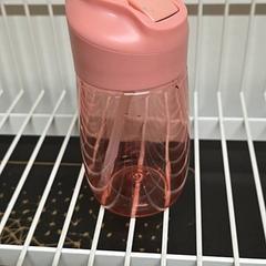 Láhev na vodu, jak nahlášeno IKEA Forus pomocí iLost