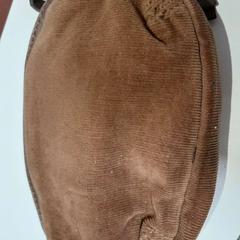 Clutch bag marron, as reported by TCL using iLost