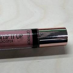 أحمر الشفاه، كما تم الإبلاغ عنه بواسطة IKEA Gent عبر iLost