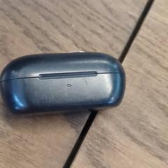 Airpods case, as reported by Qbuzz GD Groningen HS using iLost
