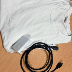 Camisa & Carregador, segons ha informat Sheraton Brussels Airport Hotel mitjançant iLost