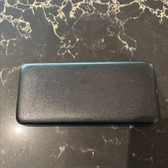 パワー・バンク Zwart がiLostで Van der Valk Hotel Veenendaal によって報告されました