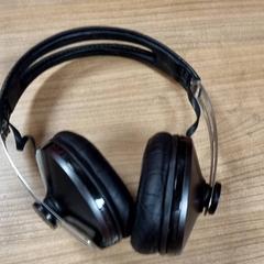 Hodetelefoner, som rapportert av Connexxion Amstelveen ved bruk av iLost