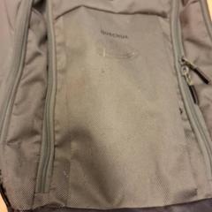 Mochila, segundo informou RET usando iLost