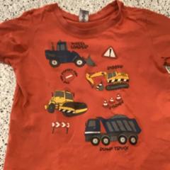 T-shirt & Gilet enfant kid shirt, a été signalé par MEININGER Hotel Berlin "Mitte" Humboldthaus utilisant iLost