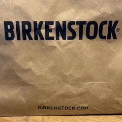 Purchase birkenstock & Purchase guess, segons ha informat Designer Outlet Roermond mitjançant iLost