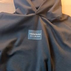 Bluza z kapturem Black, zgłoszono przez BOAT&CO przy użyciu iLost