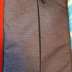 İLost kullanarak Syntus Provincie Utrecht tarafından bildirildiği gibi Dizüstü bilgisayar kapağı