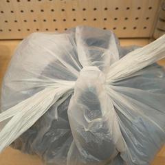 Taška s osobními věcmi, a été signalé par IKEA Ostrava utilisant iLost