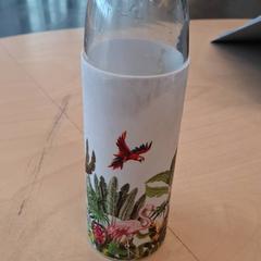 Termos, segons ha informat IKEA Lyon Grand Parilly mitjançant iLost