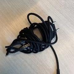 Adapter Black, as reported by Hotel Apeldoorn using iLost