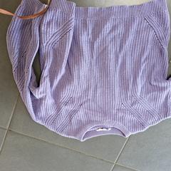 Kleding - Trui paars, segons ha informat Centraal magazijn mitjançant iLost