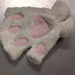 Eskularrua, gisa salatu by IKEA Amsterdam iLost erabiliz