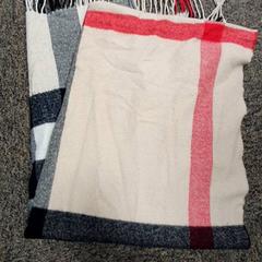 Châle, a été signalé par DierenPark Amersfoort utilisant iLost