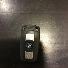 المفاتيح (متنوعة)، كما تم الإبلاغ عنه بواسطة U-OV Utrecht عبر iLost